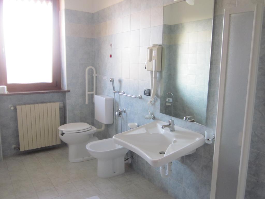 צ'רסקו Al Casale B&B חדר תמונה